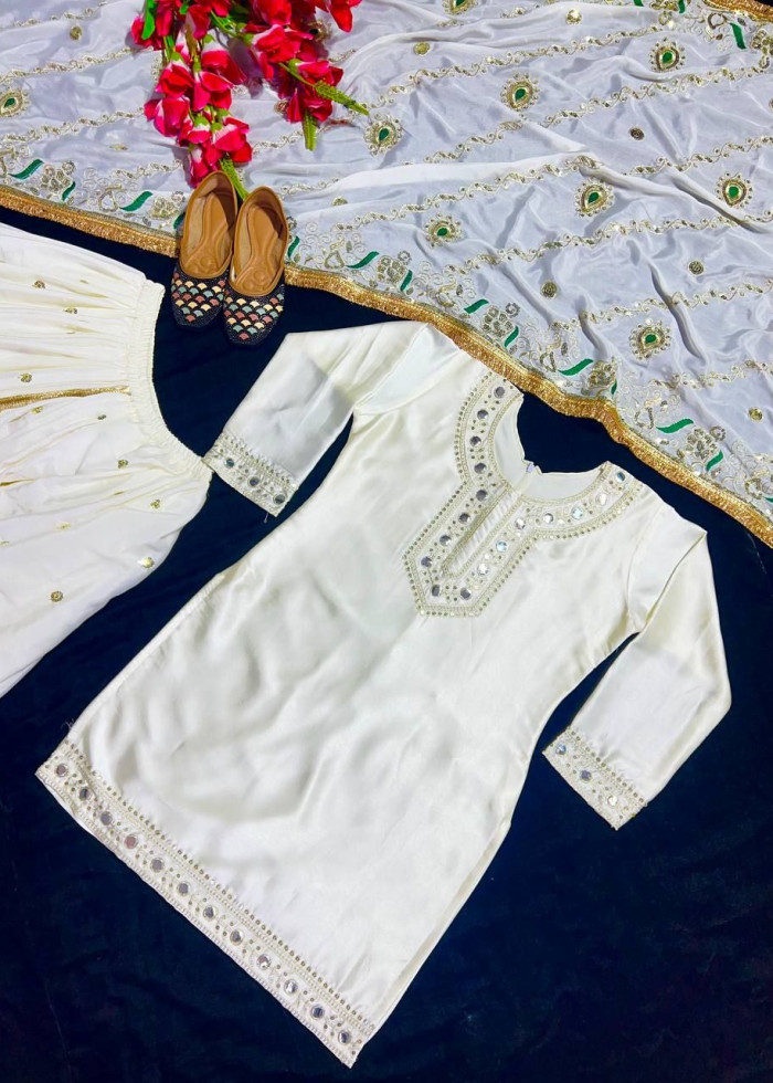 Party Wear Top Dhoti Skirt Patten With Dupatta 