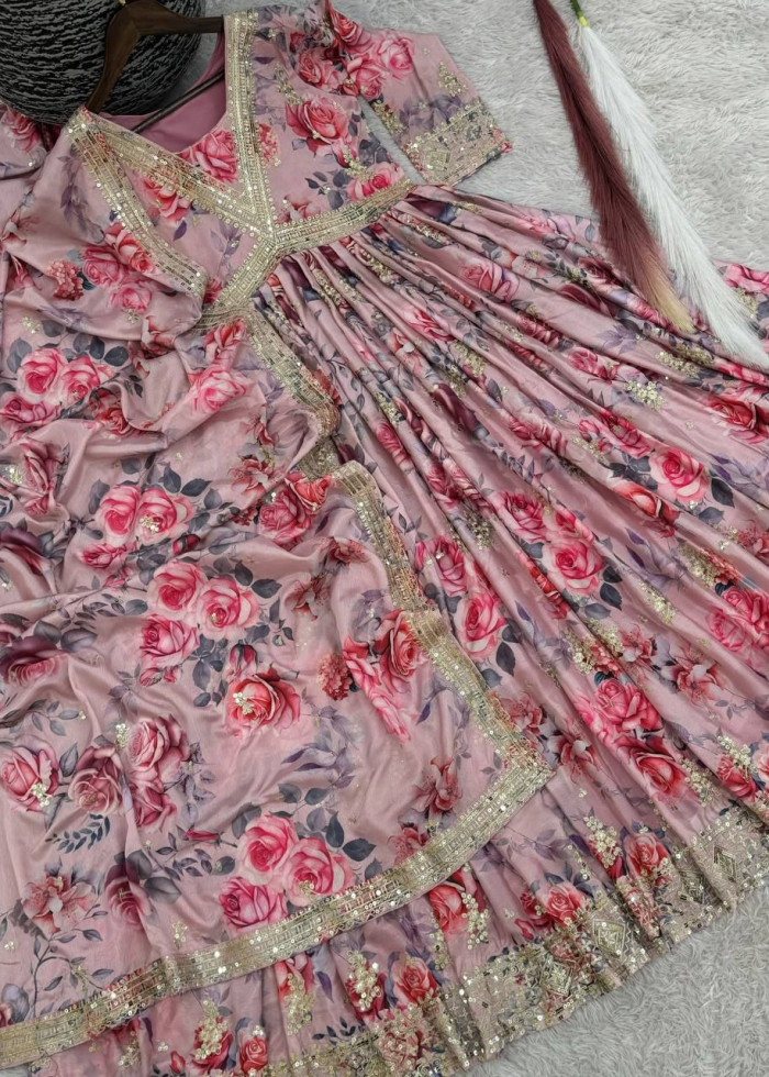 Georgette Ladies Party Wear Long Gowns With Dupatta