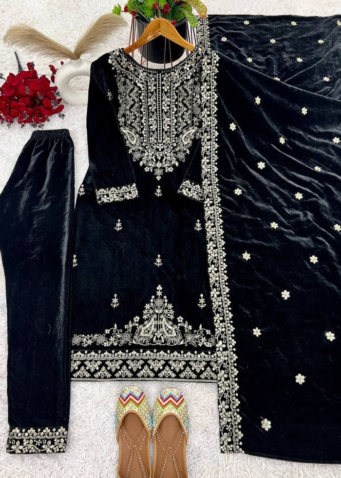 New Pattern High Quality Eid Month Special Ladies Wear Three Piece Suit