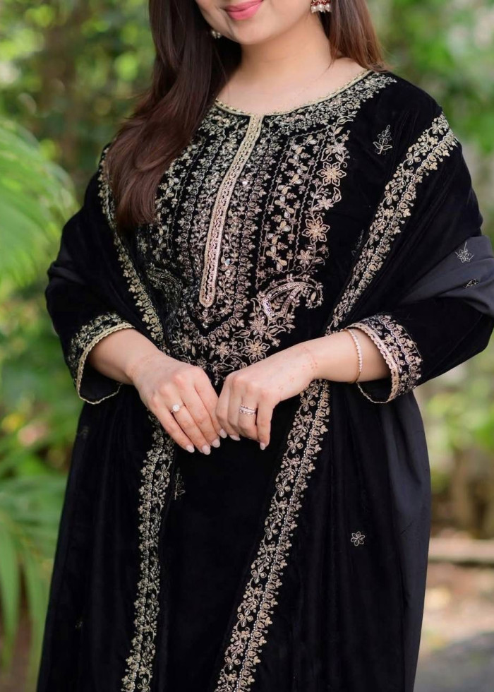 New Pattern High Quality Eid Month Special Ladies Wear Three Piece Suit